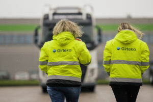 woman truck driver